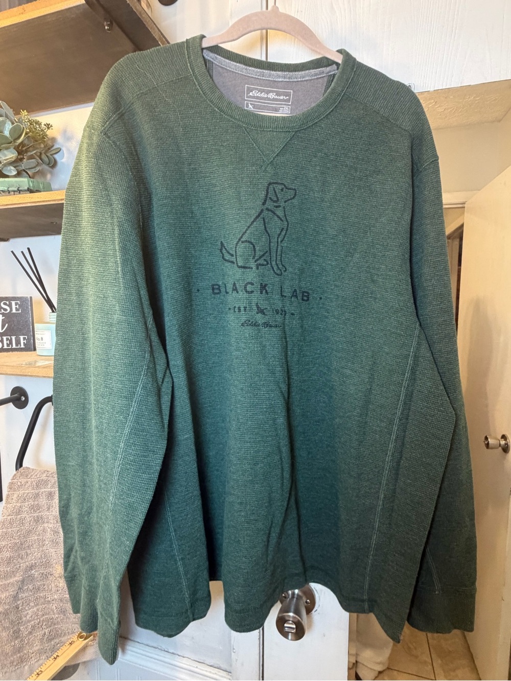 Eddie Bauer Men's Forest Green Crewneck Sweater with Black Lab Graphic